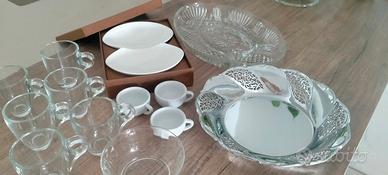 Bicchieri e piatti portata
