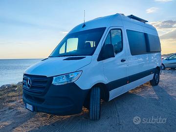 Autocaran su Mercedes Sprinter 