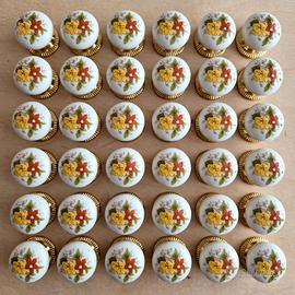 34 pomelli ceramica floreale shabby chic.