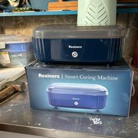 Resin curing machine