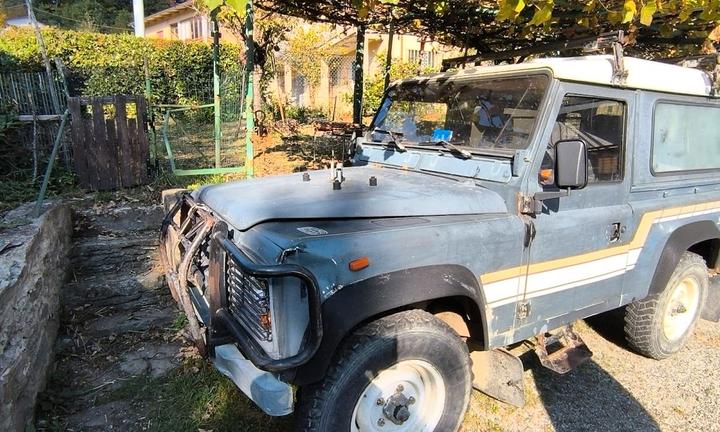 LAND ROVER DEFENDER 90 HT