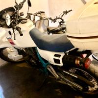 Honda NX 650 Dominator - 1990
