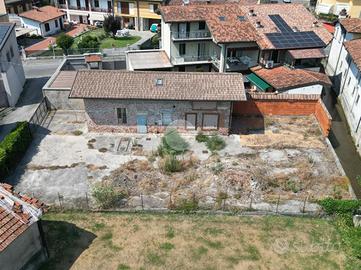 CAPANNONE A BAGNOLO MELLA