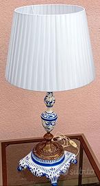 lampada antica da tavolo in ceramica e ottone