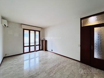 TRILOCALE DA PERSONALIZZARE con GARAGE