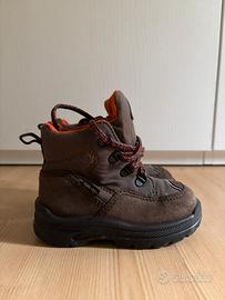 Scarponcini Goretex taglia 22