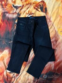 Jeans Trussardi originali usati
