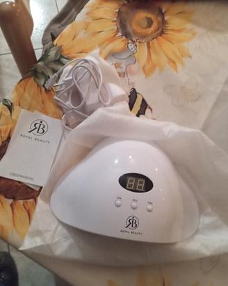 lampada UV per unghie  perfette fatte in casa 