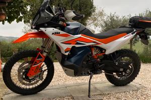 Ktm 890 adventure R in garanzia