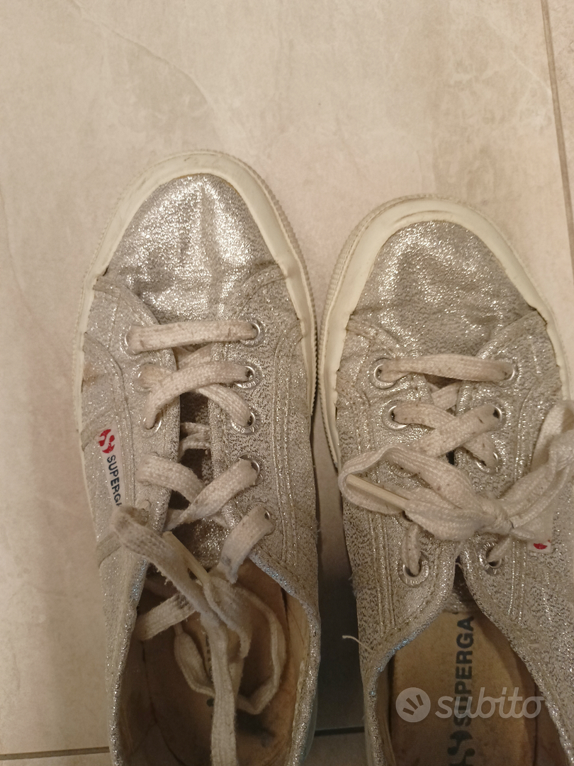 Superga nere outlet brillantinate