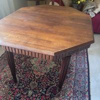 Tavolo in legno + 5 sedie in legno