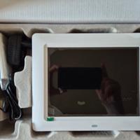 cornice digitale multimediale