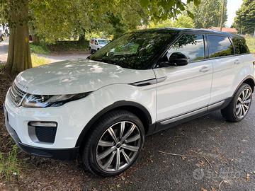 Privato vende  Range Rover Evoque tenuta benissimo