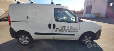 Sportelli destri Fiat Doblò 2011