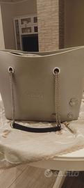 borsa O bag
