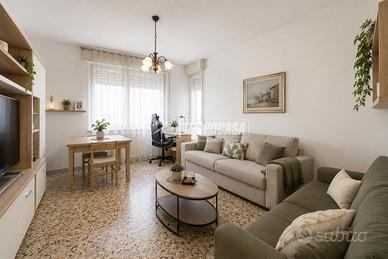 Appartamento a Renate Via Roma 2 locali