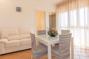 Vista mare 50 m da spiaggia con park