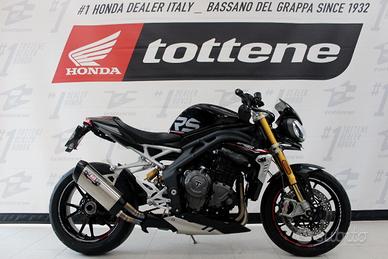 TRIUMPH SPEED TRIPLE 1200 RS ACCESSORIATA KM 16674