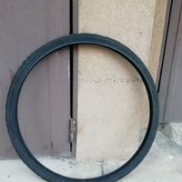 Gomma bicicletta 26 X 1 3/8 (37-590) LAMPA nuova!