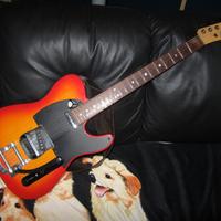 Chitarra elettrica 'custom made' tipo TELECASTER