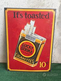 Vecchia insegna Lucky Stike Cigarettes