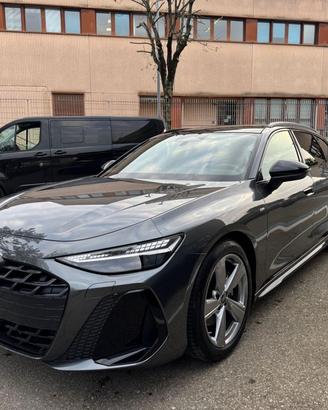 AUDI A6 Avant 40 TDI S Tronic S Line Edition 204