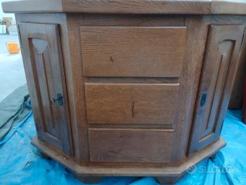 credenza scantonata in rovere massiccio 