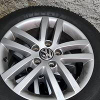 cerchi e gomme   205/55/16 invernali  vw gol 5×112