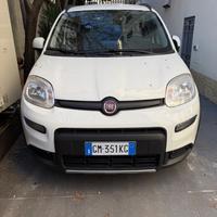 Fiat Panda 5 posti hybrid aziendale