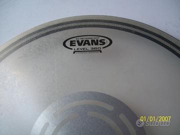 Pelle per rullante Evans EC Reverse Dot 14"