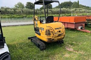 MINI ESCAVATORE KOMATSU