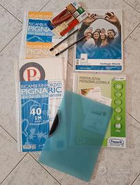 SCATOLA CON MATERIALE SCOLASTICO  MISTO