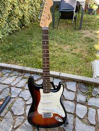 Squier Bullet Strat Sunburst