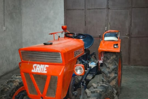Trattore SAME 4 Ruote Motrici