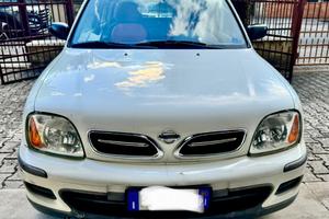 Nissan Micra – Pochissimi km – Uso da persona pens