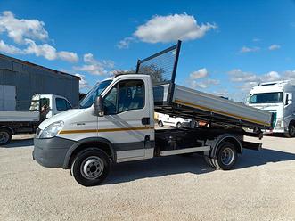 Camion Iveco Daily 65C18 Rib