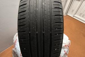 4 pneumatici Falken ZE310A ecorun   SEMI NUOVI