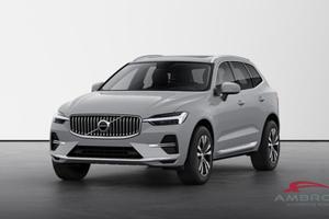 VOLVO XC60 T6 AWD Plug-in hybrid Elettrica/Benzi