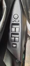 MAZDA 3 2009 - PULSANTIERA ALZAVETRO ANTERIORE SIN