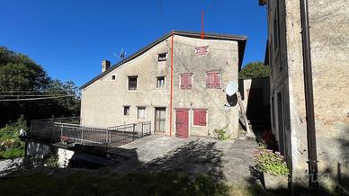 Rustico di testa abitabile subito