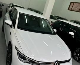 GOLF 8 VW 2.0 150 CV STYLE finanziabile