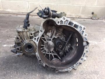 Cambio Hyundai Matrix 2003 1500cc TD D3EA