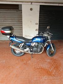 Suzuki GSX 750 - 2002