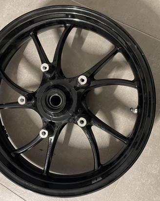 Cerchio Triumph speed triple 2008/2010