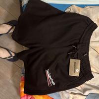 Abbigliamento  pantaloni corti Balenciaga