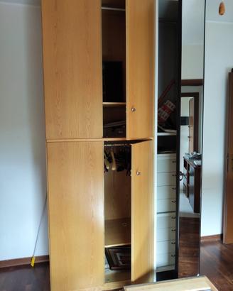 Mobile camera in legno di qualità