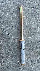 Tasselli a muro per mensole a scomparsa.