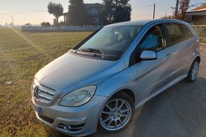  mercedes classe b 180 d anno 2009