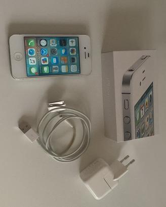 iPhone 3G nero e 4S bianco