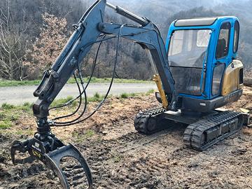 Miniescavatore/escavatore IMEF HE230 